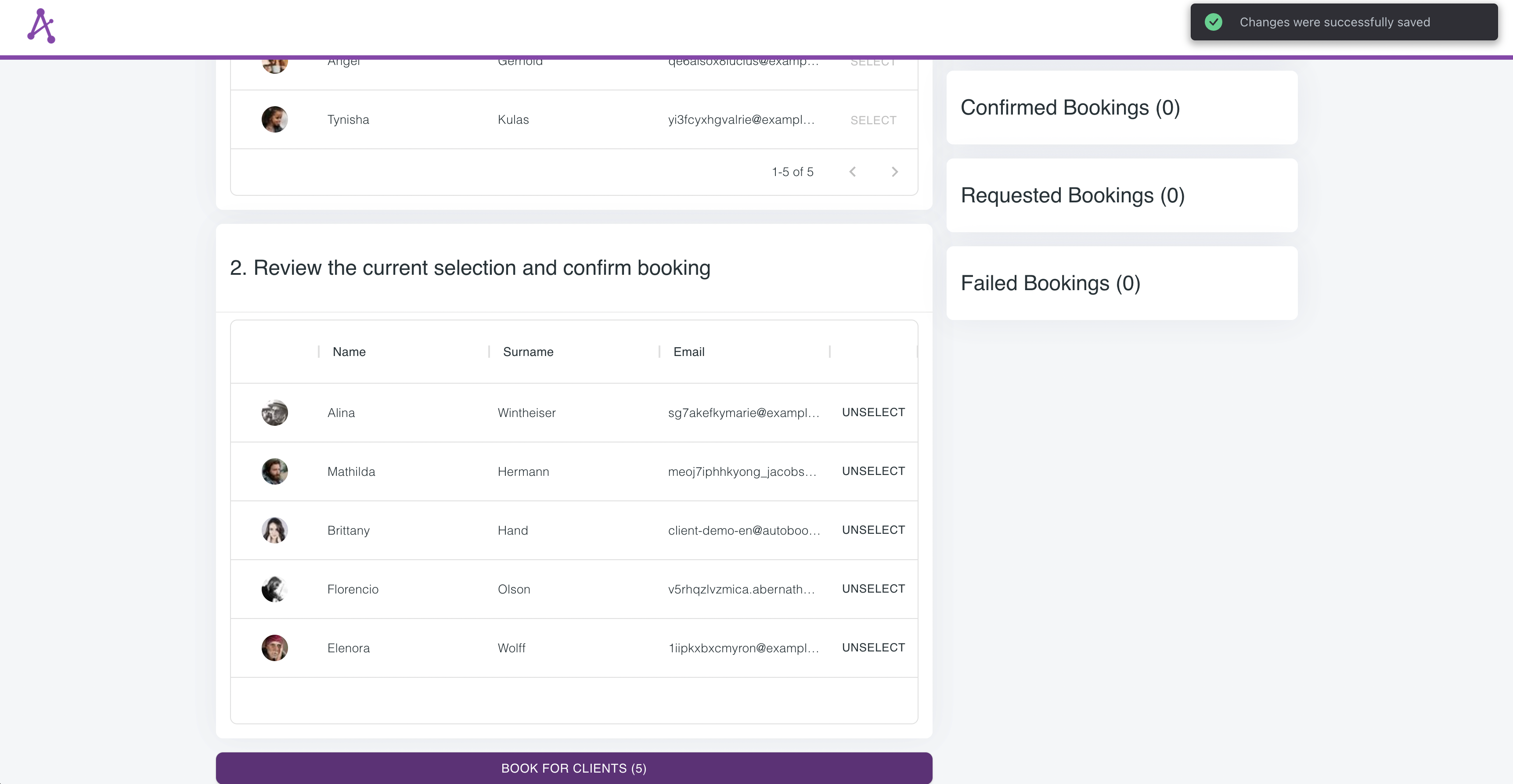 Table with selected users for session booking